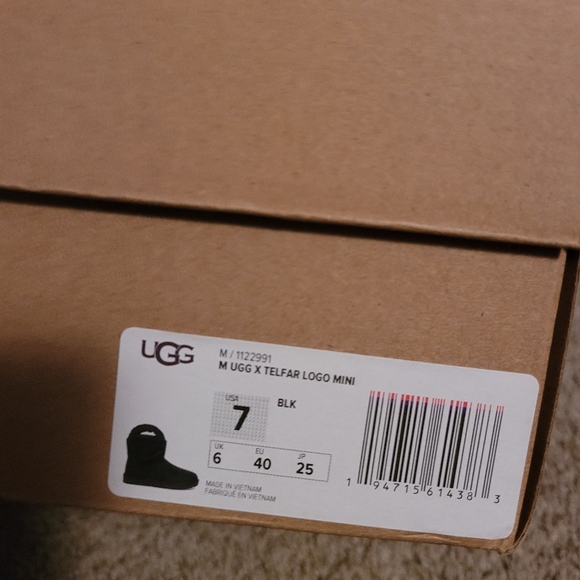 Telfar Ugg Boots - Picture 2 of 10